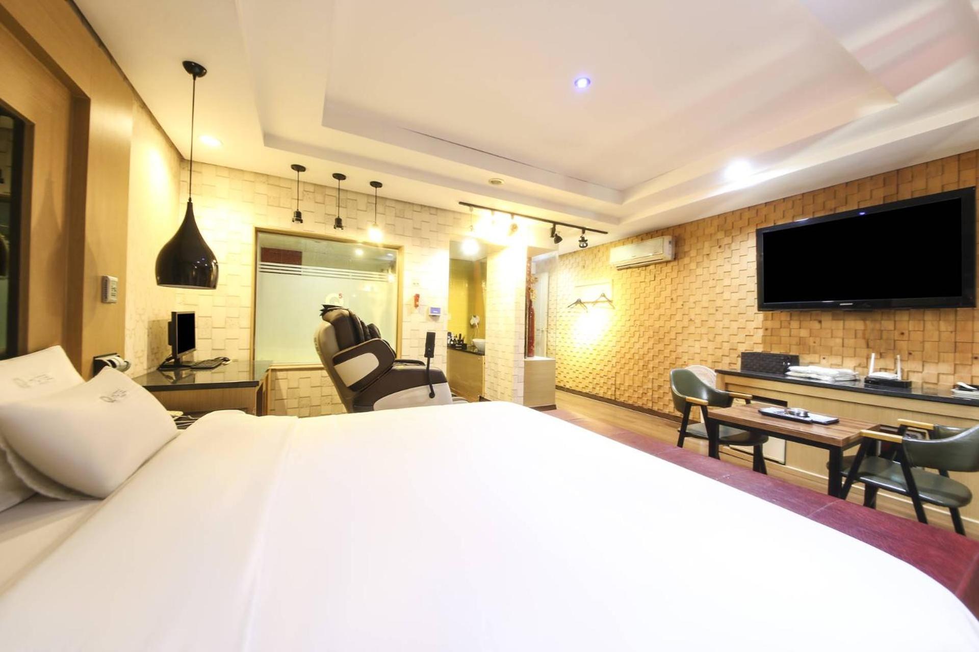 Q5 Hotel Busan Songdo Room photo